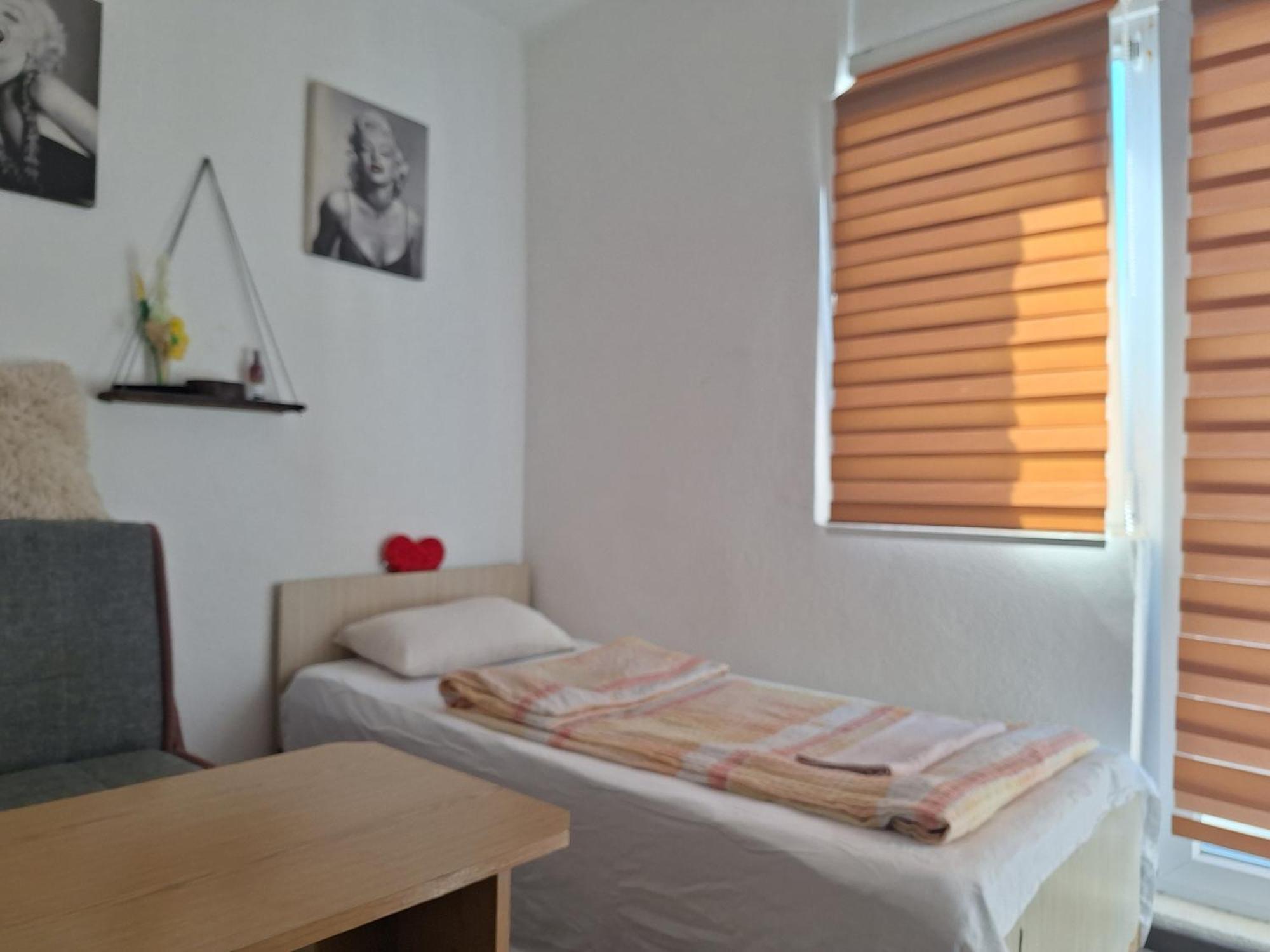 Pandora'S Place Sarajevo Phòng bức ảnh